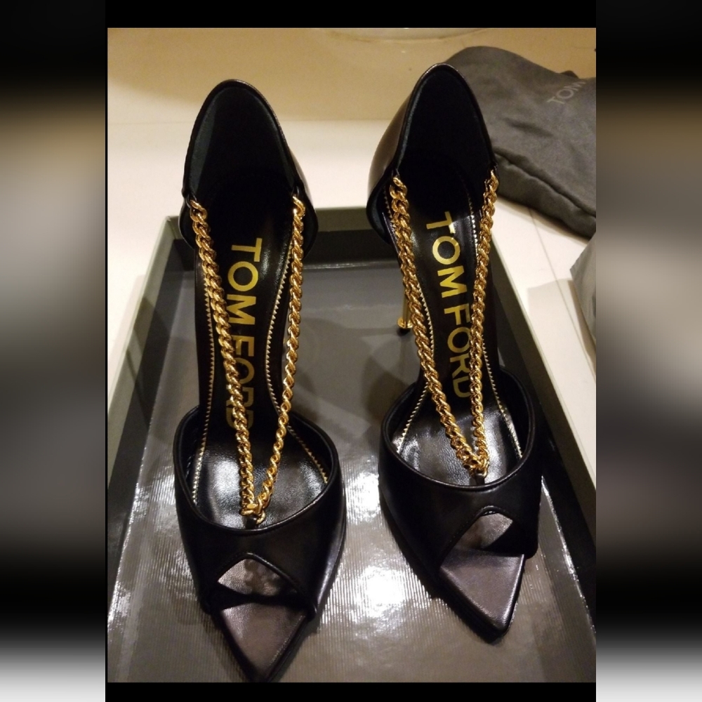 Meet your Posher, Leen